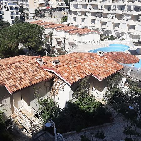 Kela Apartments Саранда Екстер'єр фото