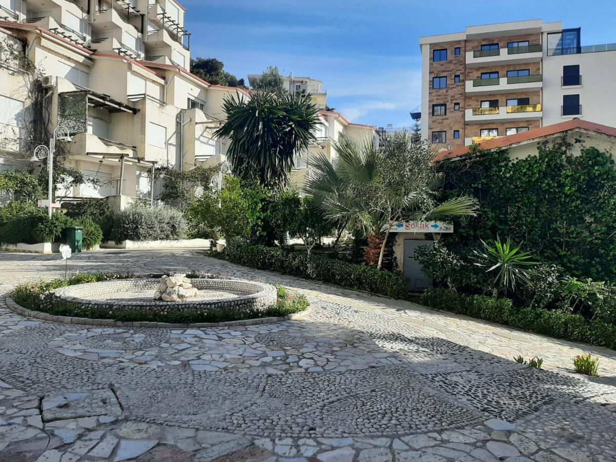 Kela Apartments Саранда Екстер'єр фото