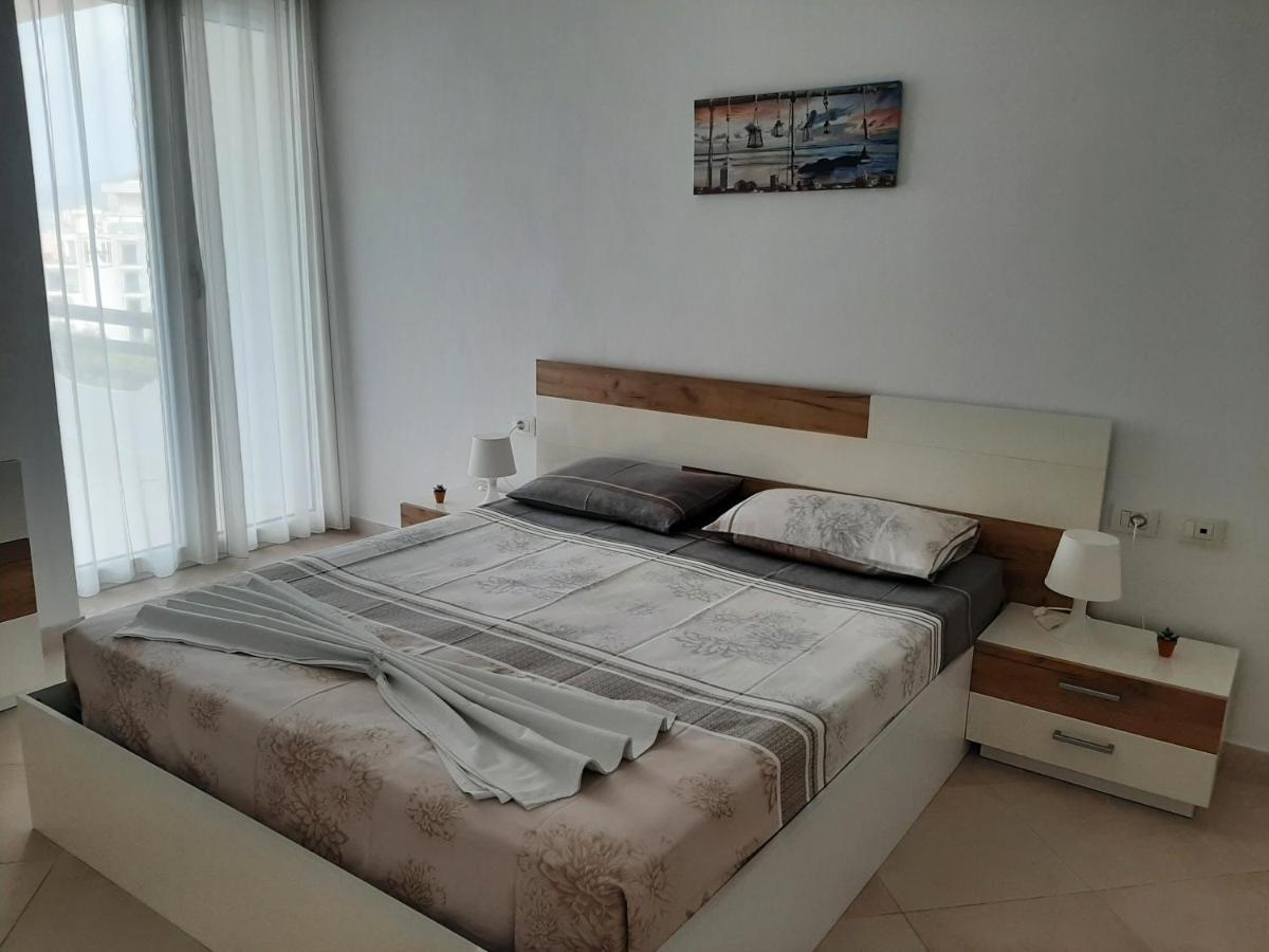Kela Apartments Саранда Екстер'єр фото