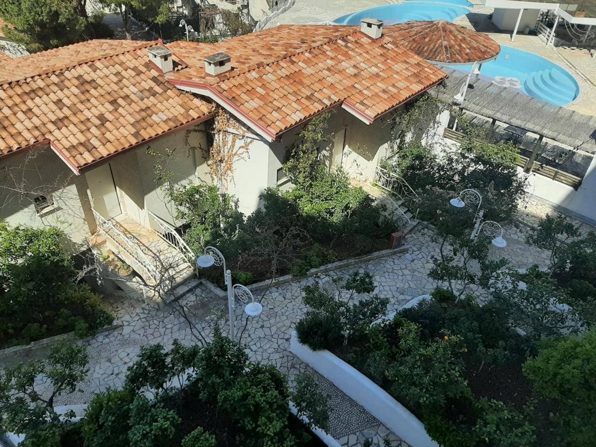 Kela Apartments Саранда Екстер'єр фото