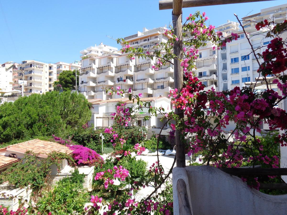 Kela Apartments Саранда Екстер'єр фото