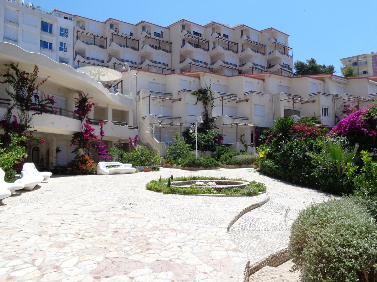 Kela Apartments Саранда Екстер'єр фото